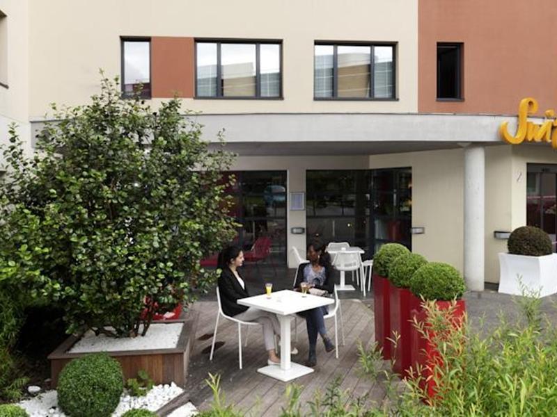 B&B Hotel Velizy Est Esterno foto