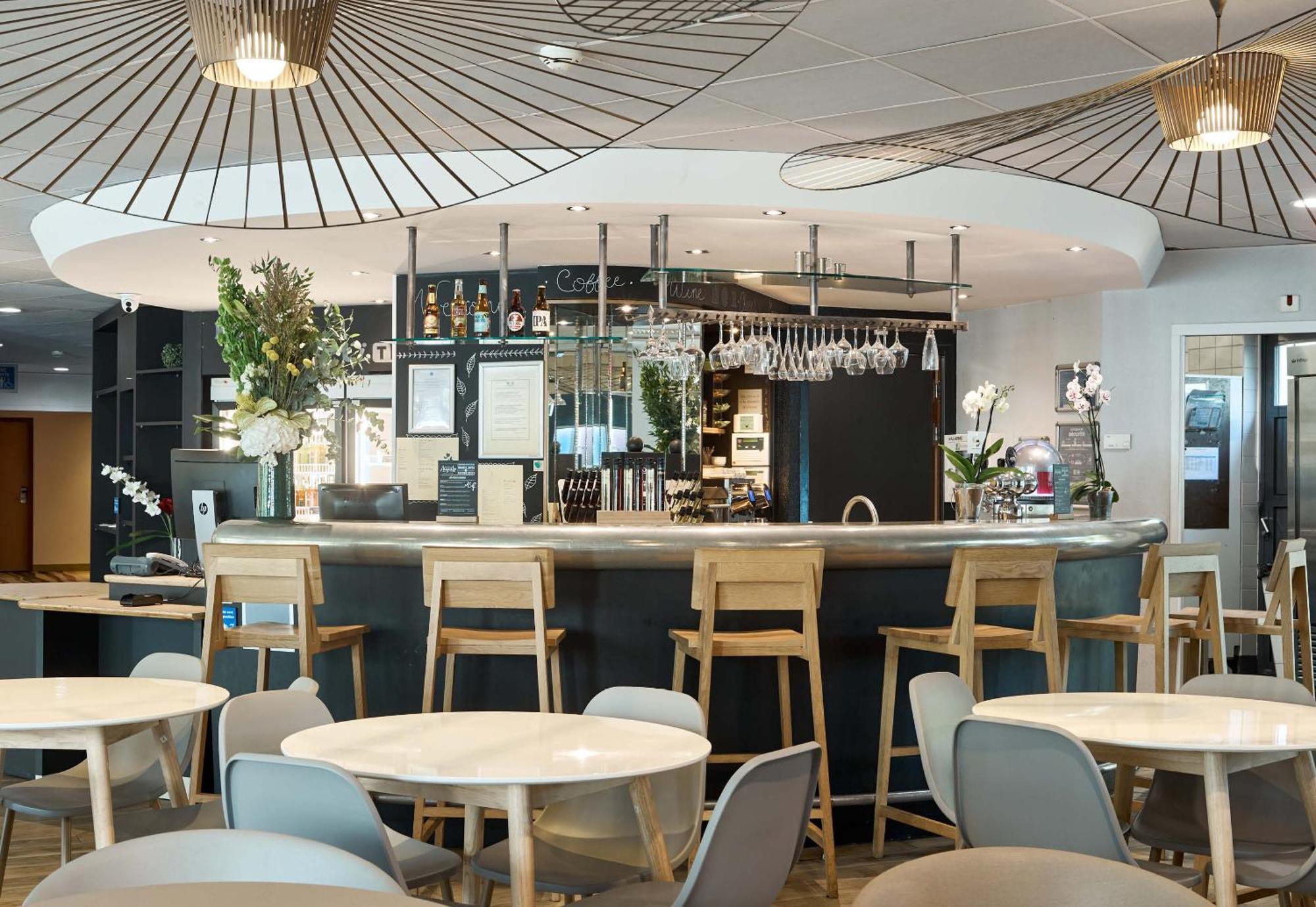 B&B Hotel Velizy Est Esterno foto