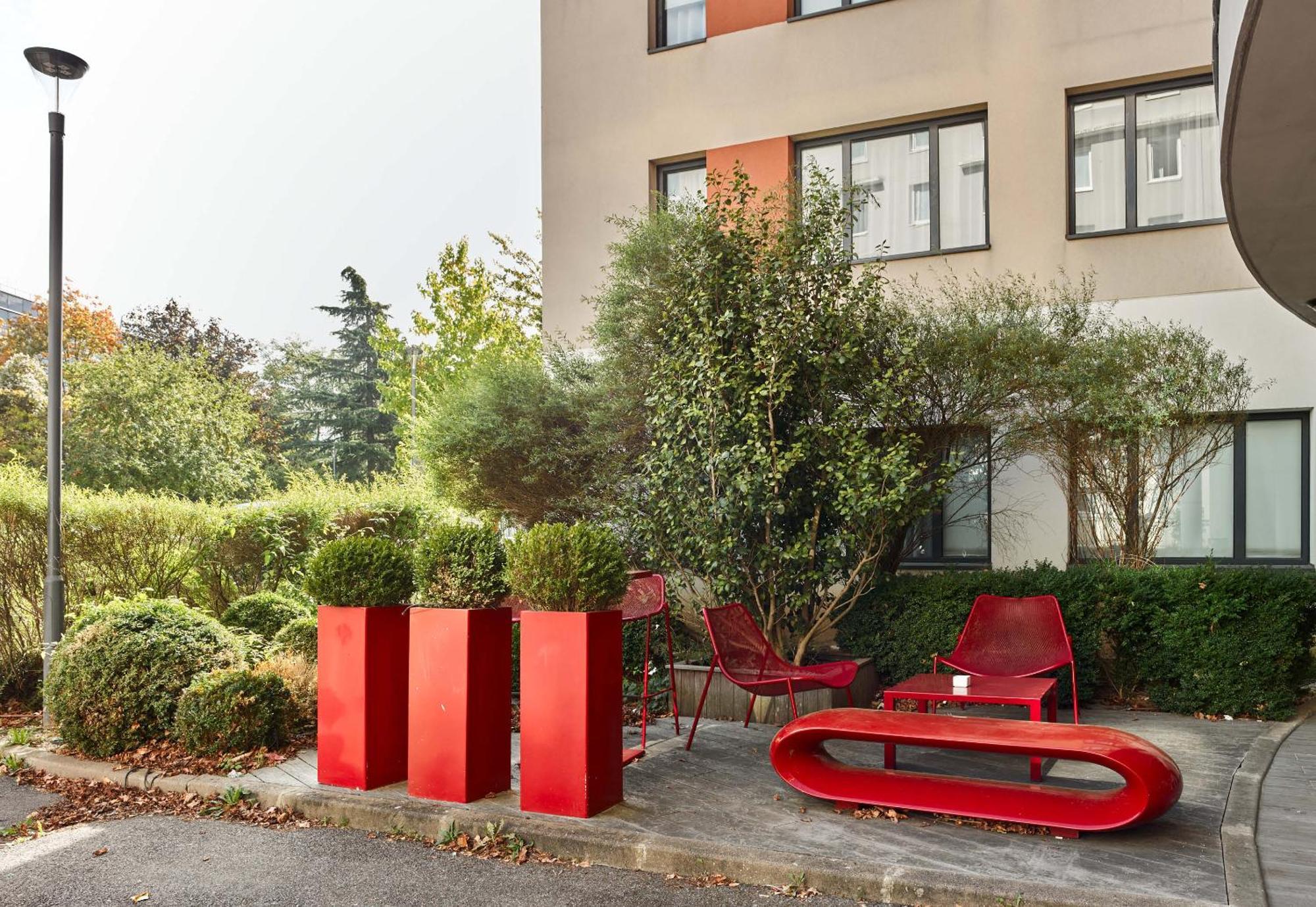 B&B Hotel Velizy Est Esterno foto